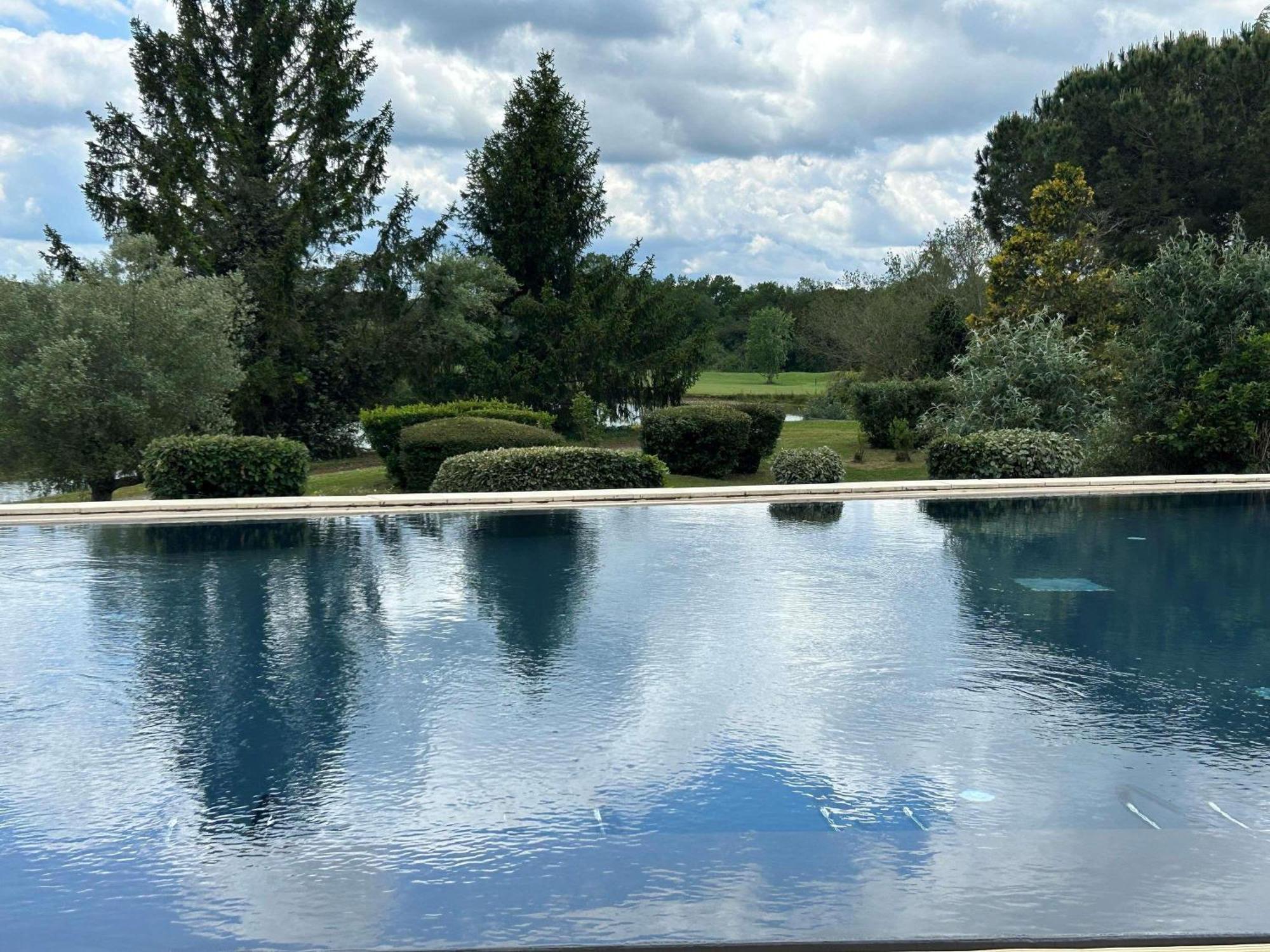 Mercure Toulouse Aeroport Golf De Seilh מראה חיצוני תמונה